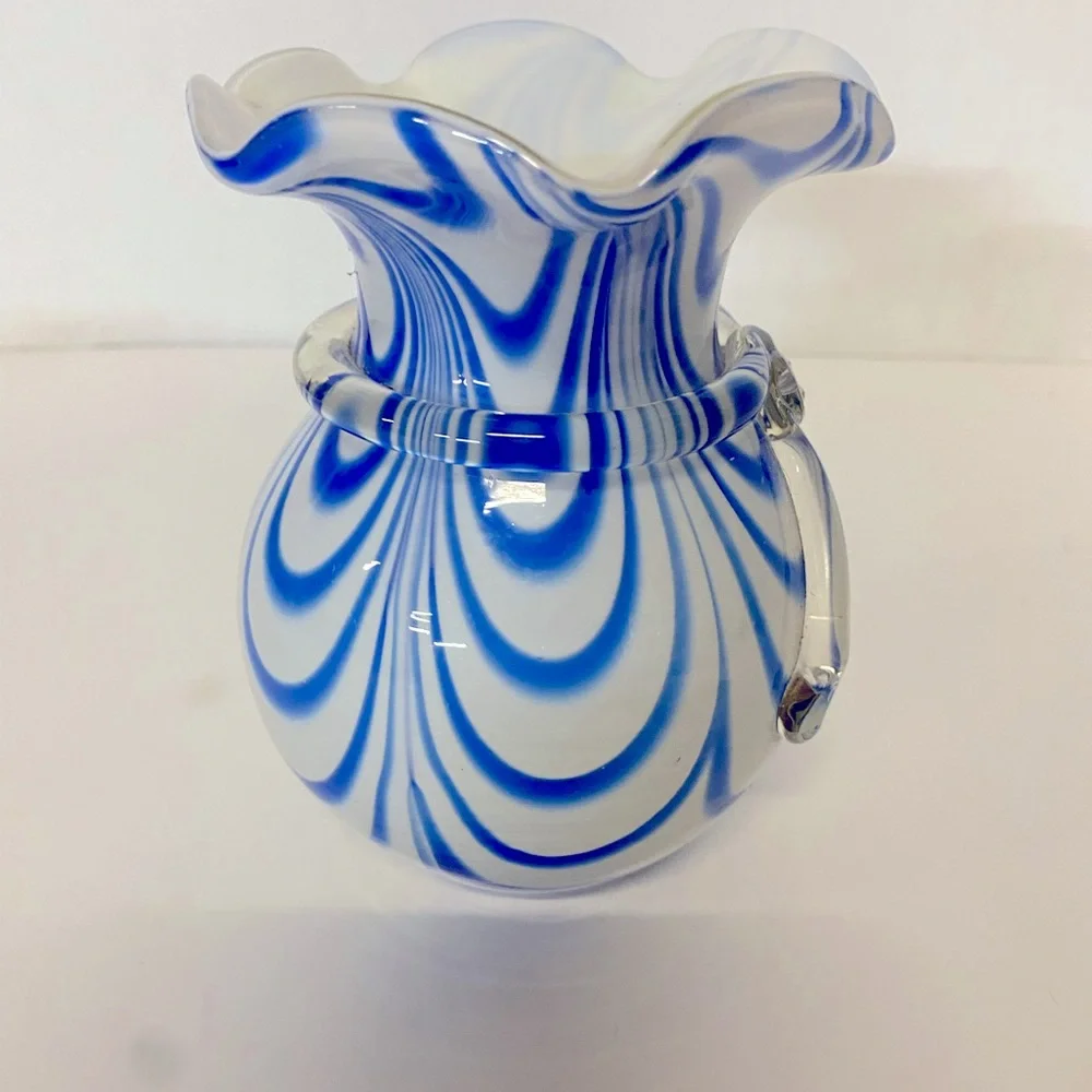 Vintage Murano Style Art Glass Vase Blue & White Swirl Rim Vase Ruffled Edge - Picture 4 of 9